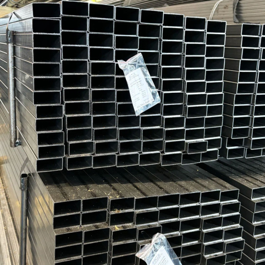 Труба электросварная прямошовная прямоугольная 80х40х1,5